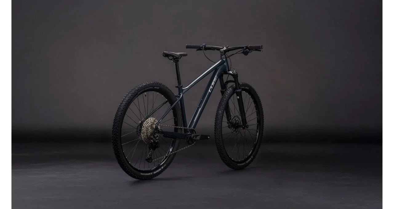 Bicicleta Cube ATTENTION PRO, Night BLACK, 2026 - 29"