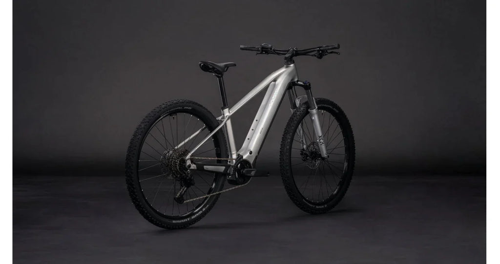 Bicicleta Electrică Cube REACTION HYBRID ONE 600