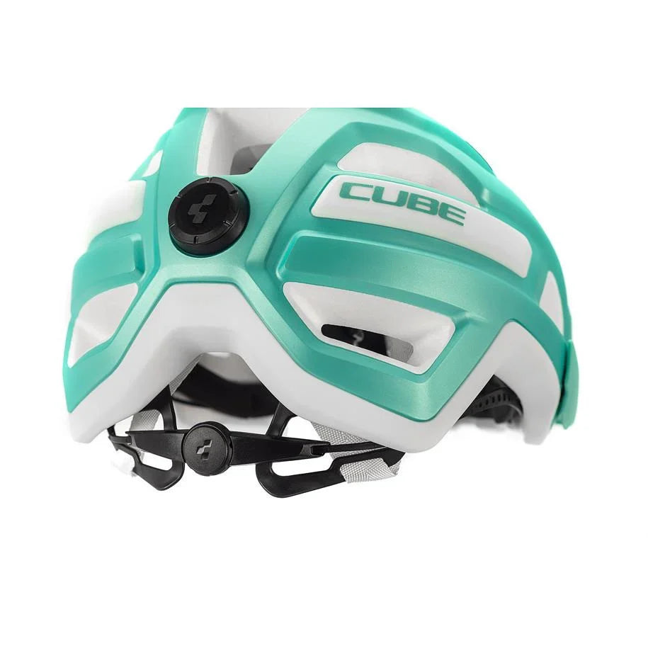 Casca Cube Helmet Rook Silver Mint