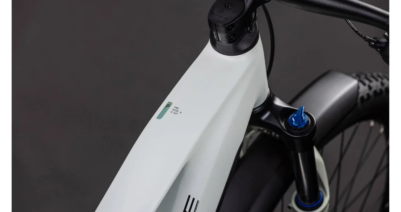 Bicicleta Electrica Cube REACTION HYBRID PRO 800 FE